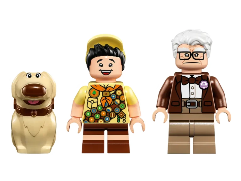 LEGO Up House 43217 Set Review - Minifigures