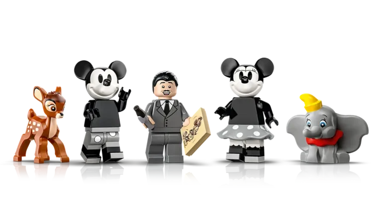LEGO Walt Disney Tribute Camera 43230 Set - Minifigures