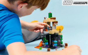 Read more about the article New LEGO Minecraft Sets Are Super Awesome (January & February)